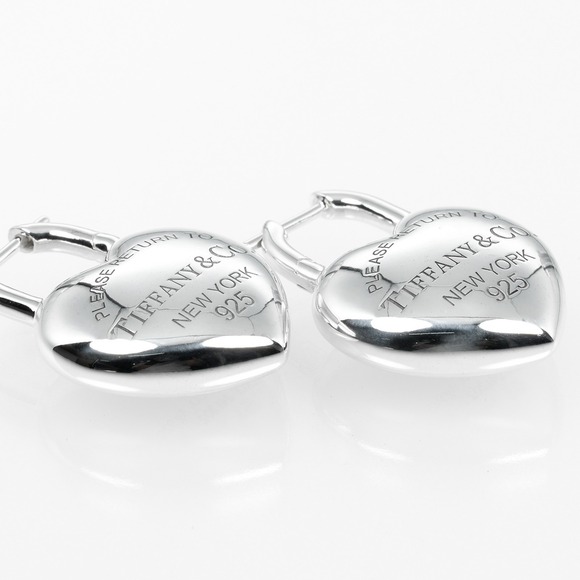 TIFFANY Authentic Silver Heart Earrings - Picture 5 of 7